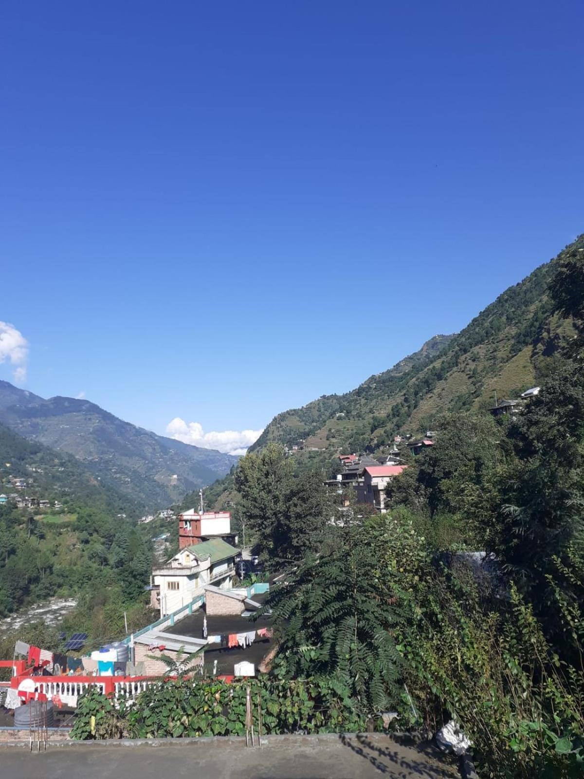 Tirthan Crest Homestay Banjār 외부 사진
